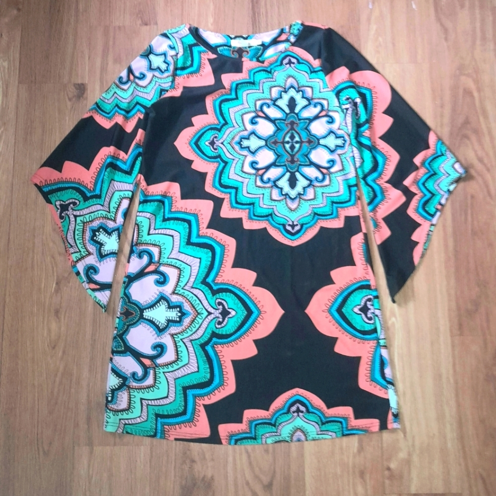NWOT ARYEH Stretchy Dress Sz M